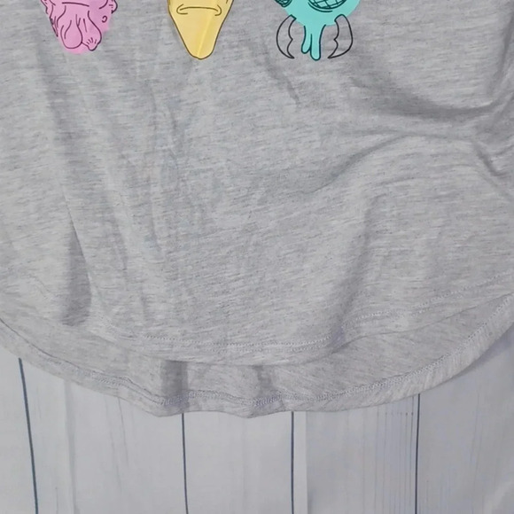 Rick and Morty crew neck round hem t-shirt - Picture 4 of 7